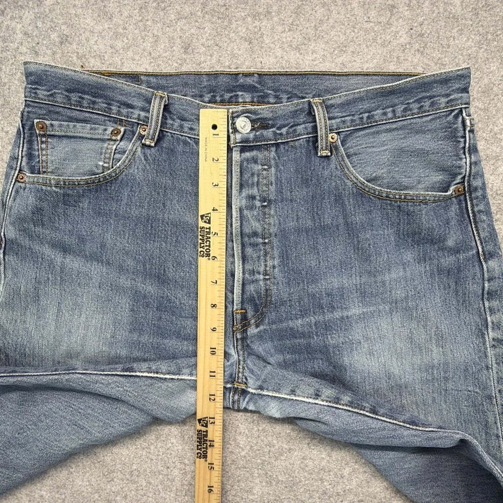 Levi's 501 Jeans Mens 36x30 Blue Denim Straight Leg Button Fly Made In Mexico
